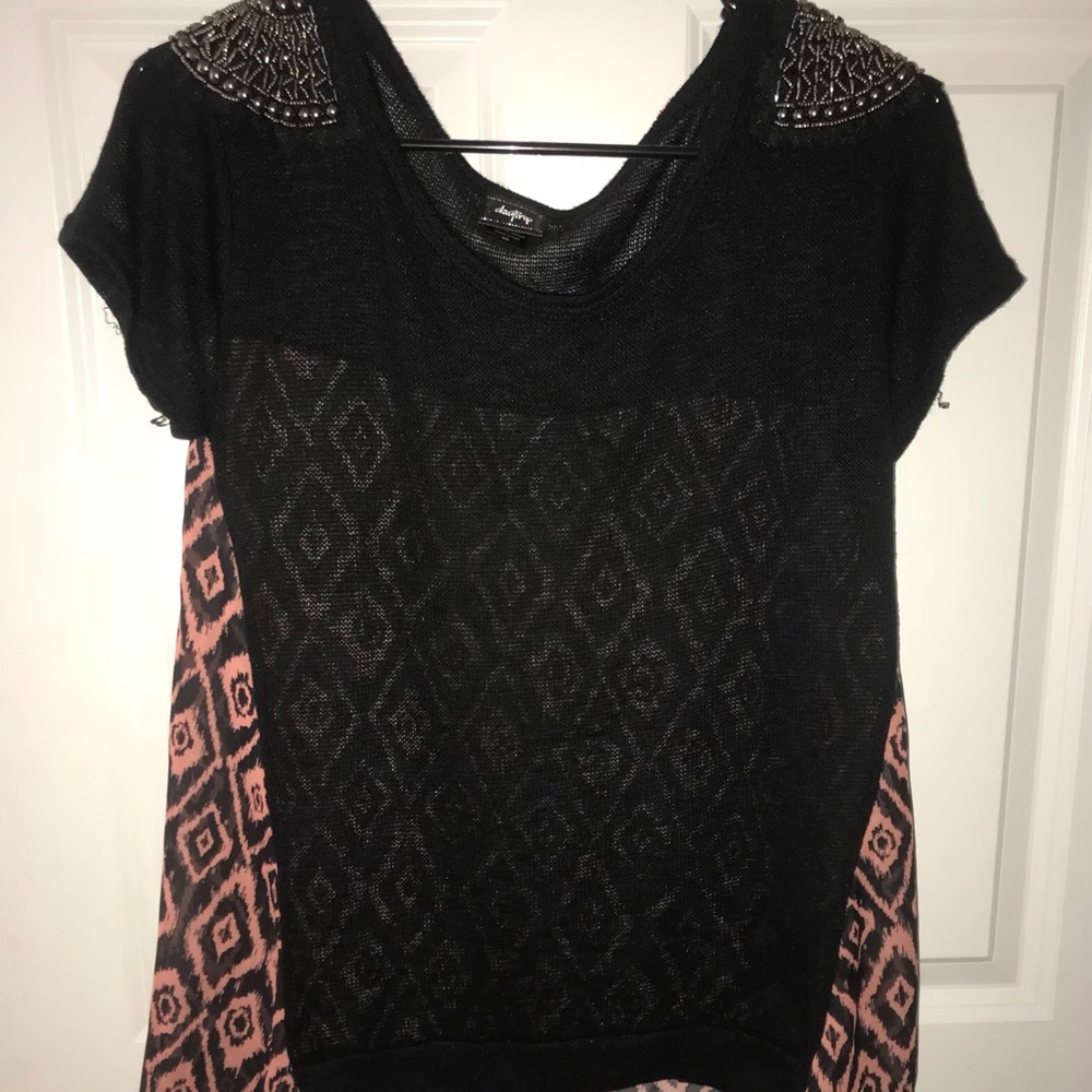 Buckle shirt